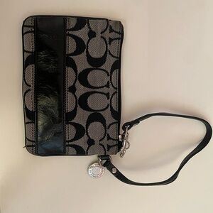 COACH Signature Strip Wristlet Black, Mint Condition